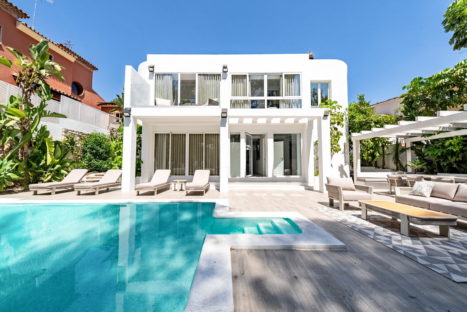 Nueva Andalucía, Marbella