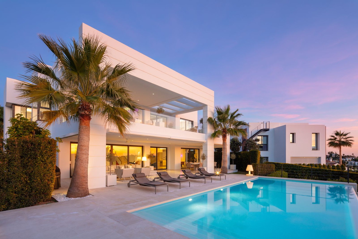 Nueva Andalucía, Marbella