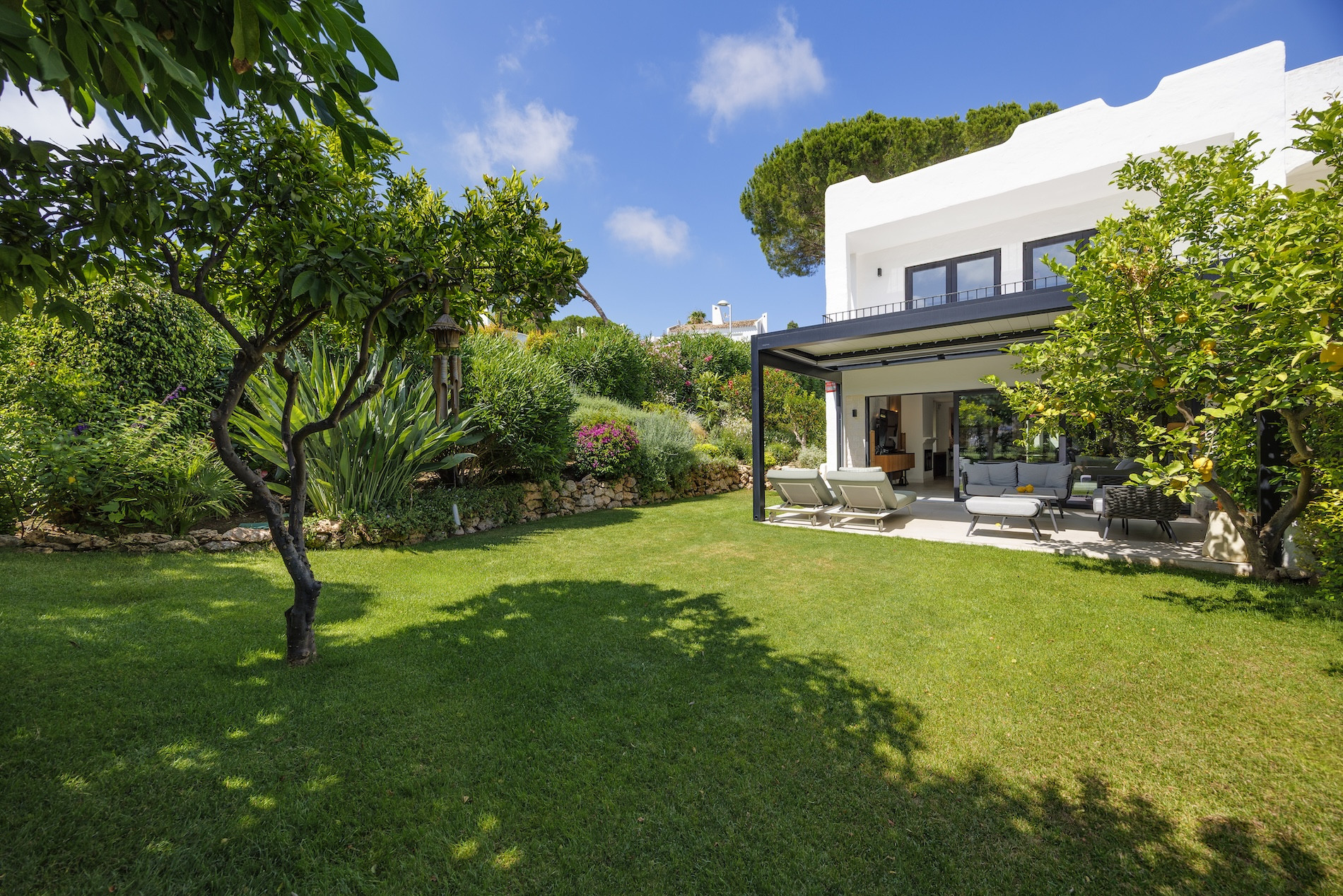 Nueva Andalucía, Marbella